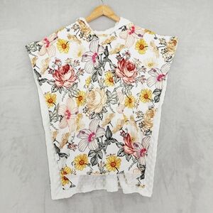 NWT White Floral Nursing Poncho Cozy Cover P3637